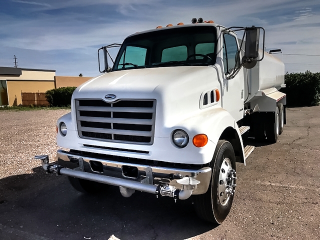 2005 Sterling LT 9500 Heavy Spec  with New Maverick 4000 Gallon Water System